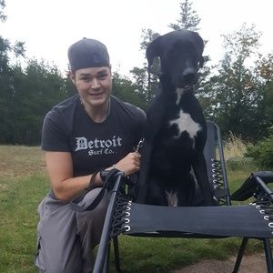 Meet your Posher, Travis